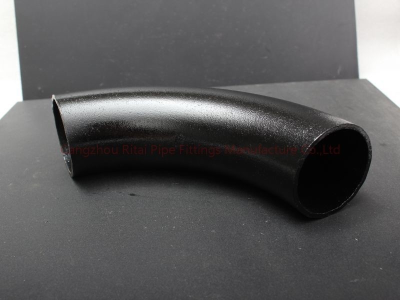A53Gr.B LR 3Dのパイプ ベンド22.5 45 90石油のための120度の黒